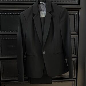Express Black Women’s Blazer and pants
